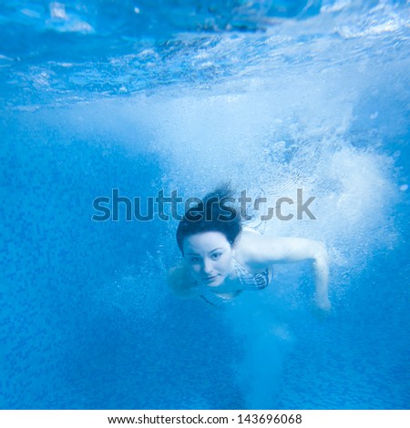 Mermaid Underwater, Beautiful Woman underwater in Aqua Studio