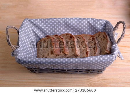 Bread box with chunks of rye white bread