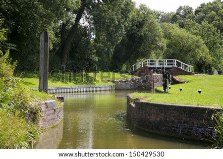 One of the many locks on the Grand Union canal