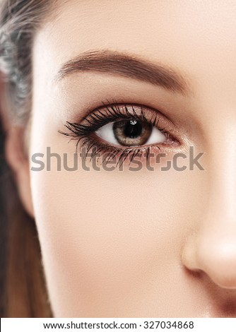 Eye woman eyebrow eyes lashes