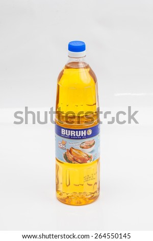 SABAH, MALAYSIA - March 28, 2015. Cap Buruh cooking oil in plastic bottle