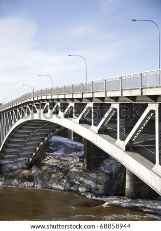 stock photo : Steel arch bridge over the Reversing Falls in Saint John, 