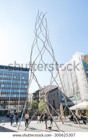BARCELONA, SPAIN - APRIL 7, 2015: A modern sculpture in the downtown