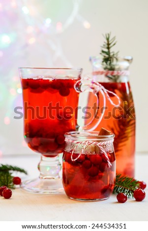 Hot winter drink with cranberries.