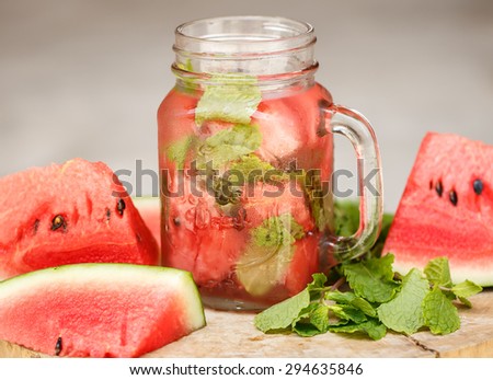 Detox water with watermelon and mint