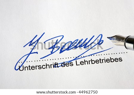 Signature of the training under a training contract
