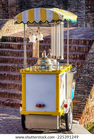 old-fashioned ice cream stand at a park