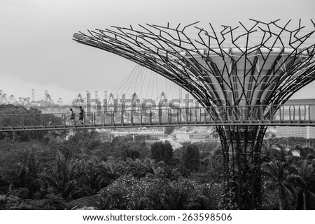 MARINA BAY, SINGAPORE - FEBRUARY 28, 2015: Although Singapore is a country with a small area, but they can also have a green space for the rest.
