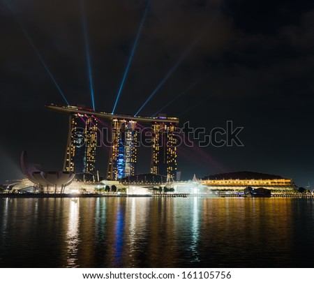 SINGAPORE - APRIL 7: View of Marina Bay Sands resort on april 7, 2011 in Singapore. Night Scene.