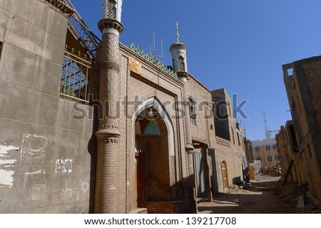 Islamic mosque in the high platform residential area in the old town of Kashgar, Xinjiang, China