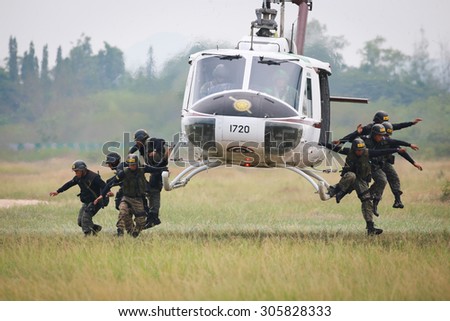 CHA-AM PECHABURI, THAILAND  OCTOBER 2014: Special force police practices to jump from helicopter October 2014 in Chaam-PECHBURI