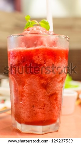 Strawberry smoothie options. Sweet and sour taste.
