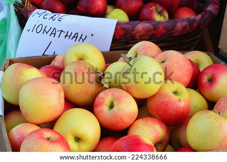 Fresh apples for sale at the local farmers market.