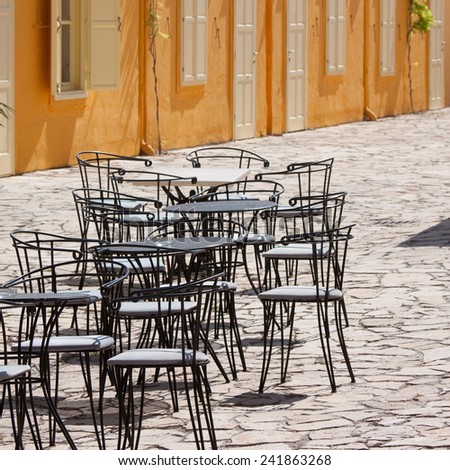 iron bar chairs in Balatonfured