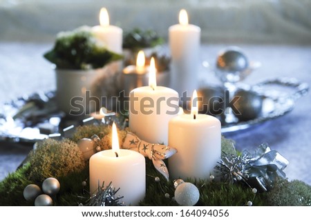 Candles in white and silver