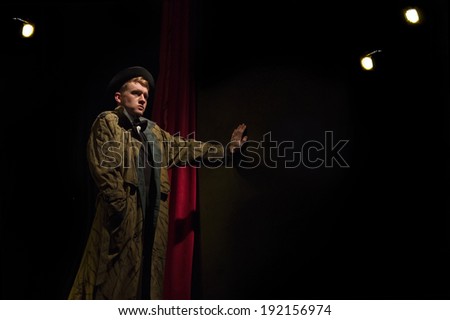 Boredom.  Dramatic theater. Actor on stage performance