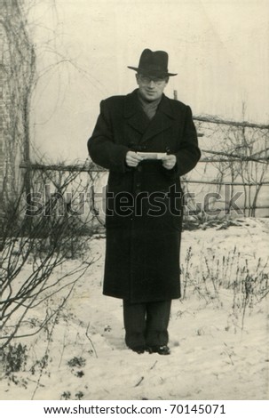 Vintage unretouched photo of man (fifties)