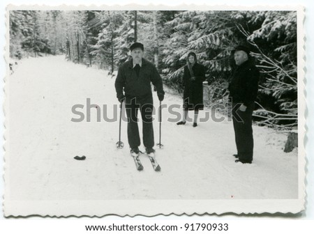 Vintage photo of man skiing (fifties)