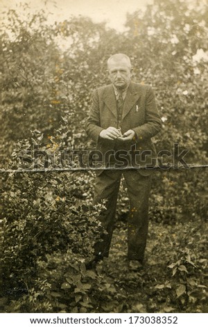 GERMANY, CIRCA FIFTIES - Vintage photo of man