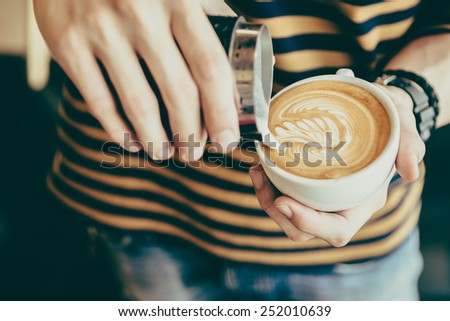 Latte art coffee cup - vintage effect