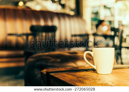 Latte Coffee cup in coffee shop - Vintage Retro effect style pictures
