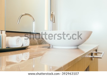 Beautiful luxury sink decoration in bathroom interior for background - Vintage Light filter
