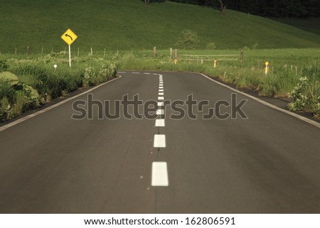 A straight road and the center line