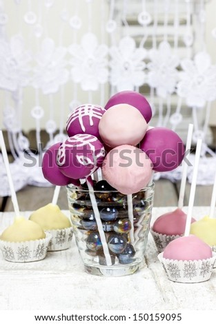Violet, lilac and pink cake pops