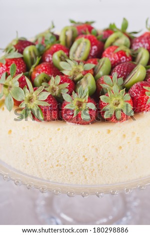 Japanese Cheesecake (Souffle Cheesecake) decorated strawberry and baby kiwi