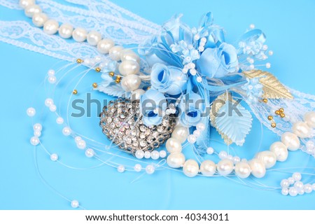 Artificial flowers and pearls