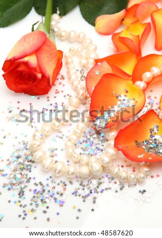 Petals of roses and pearls