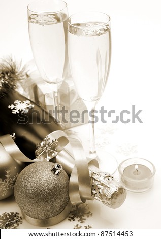 Wine and New Year\'s ornaments