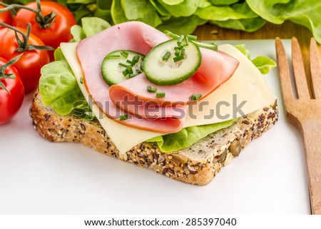 food, sandwich