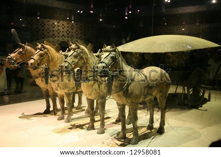 4 horses leading an army of terracotta warriors in Xuzhou, China