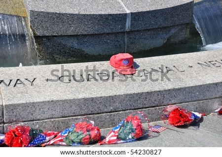 Memorial Day. Washington, D.C.  Flowers to veterans. Many Americans come to memory of merits of defenders of the country this day to monuments of Washington