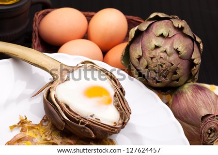 Creative Artichoke Eggs - Creative breakfast for Valentine\'s day with egg baked in artichoke half.