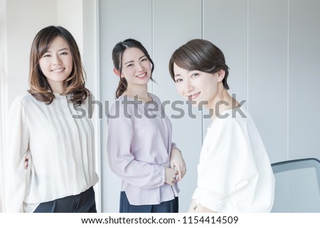 Group of asian woman in the office.