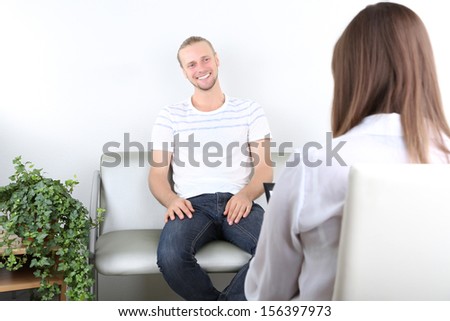 Talking to psychologist during counseling