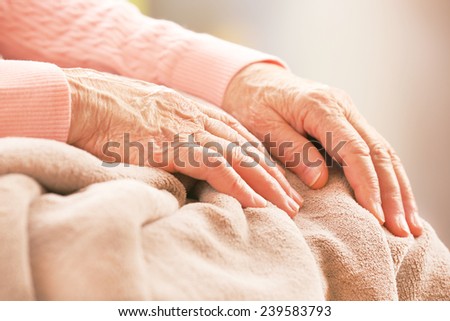 Elderly woman\'s hands, care for the elderly concept
