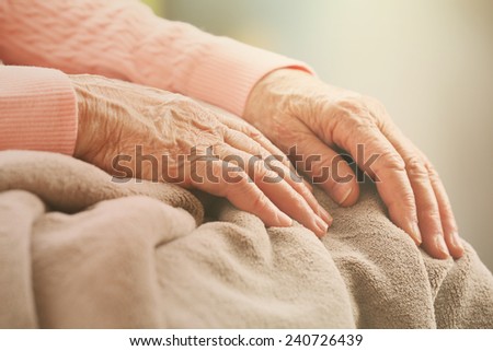Elderly woman\'s hands, care for the elderly concept
