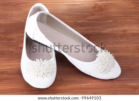 2010 newest white bowknot flat heel woman shoes