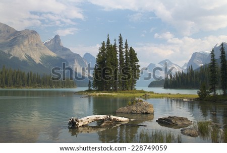Spirit island in Maligne Lake. Jasper. Canada landscape