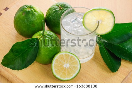 Lime Juice and Fresh lime