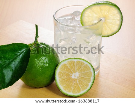 Lime Juice and Fresh lime