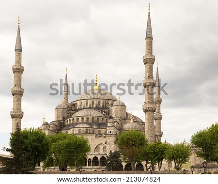 Blue Mosque Sultanahmet landmark, Istanbul, Turkey