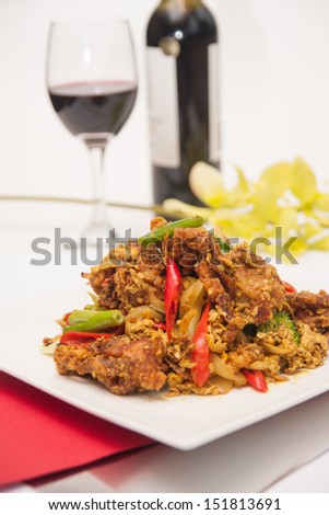 Deep fried soft shell crab with curry powder, Thai food.