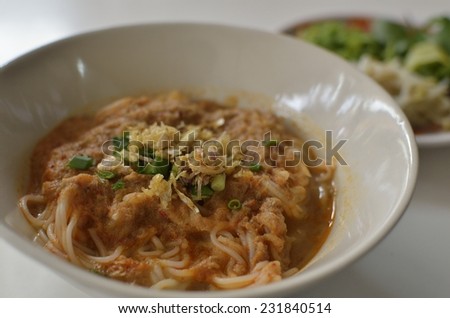 thai food noodles