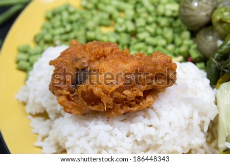 Roasted chicken drumsticks and vegetables thai.