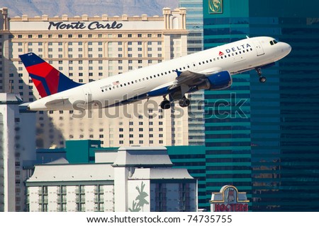 LAS VEGAS - NOVEMBER 12: A320 Delta Air Lines taking of from McCarran Airport located in Las Vegas, USA on November 12, 2010 Delta is one of the major US airlines and one of the biggest in the world