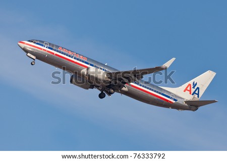 NEW YORK - JANUARY 16: Boeing 757 American Airline approaches JFK in New York, USA on January 16, 2011. American Airline is on of the oldest American airlines and one of the biggest in the world